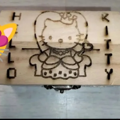 Boîte en bois Hello Kitty